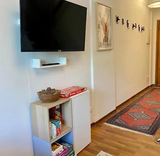 Casa Del Cervino 2 Bed 2 Bath - Next To Lifts With Views *