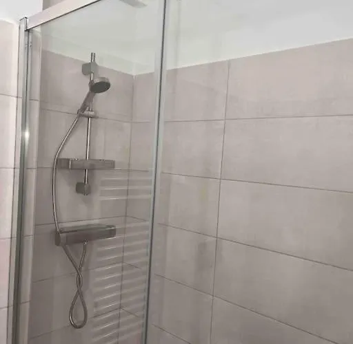 Casa Del Cervino 2 Bed 2 Bath - Next To Lifts With Views Апартаменти Брей-Червінія